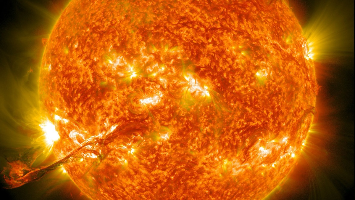 5 Burning Hot Facts About The Sun You'll Want To Know