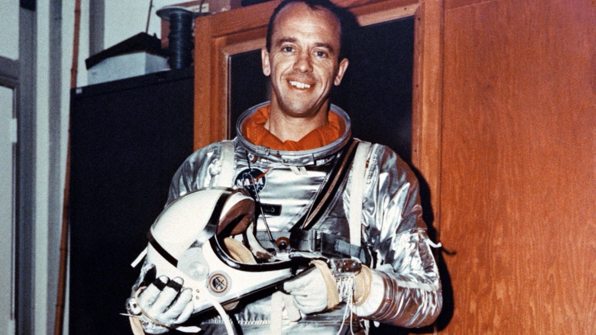 5 Famous Astronauts You Should Learn About
